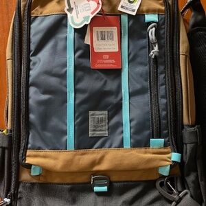 NWT Topo Designs Global Travel Bag 30L in Olive / Khaki